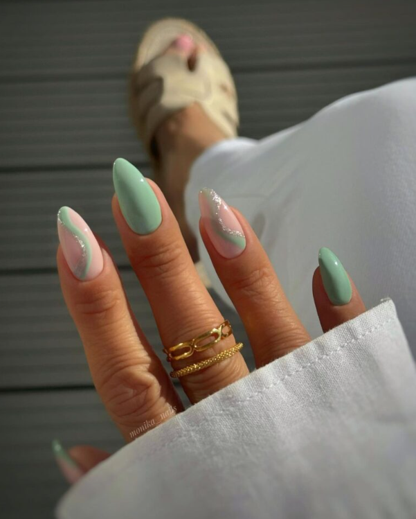 Awesome Simple Summer 2024 Nails Gallery