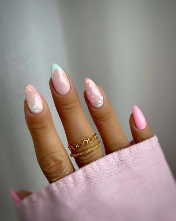 Awesome Simple Summer 2024 Nails Photo