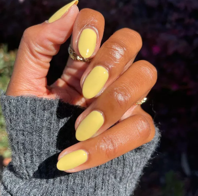 Butter Yellow Nails