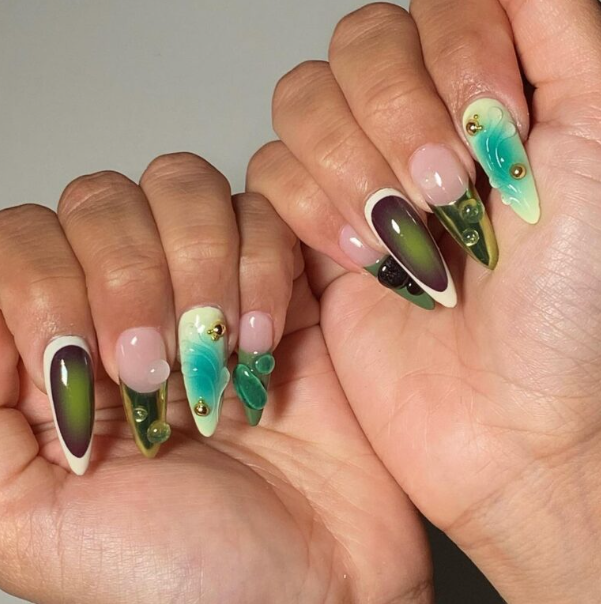 Elegantly Amazing Y2K Nails Photo