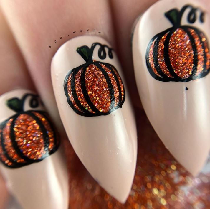 Glittering Pumpkins