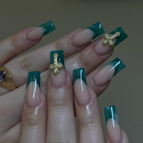 Gorgeous Amazing Y2K Nails Picture