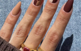 Short Almond Nail Ideas For Fall From French Tips To Mismatched Neutrals Nail Designs Stylish Nails Nail Art Gel Nails Fall Nail Designs Winter Nails