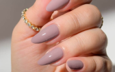 Subtle Mauve Elegance