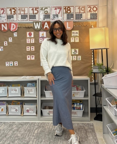 Sweater With Midi Skirt And Sneakers