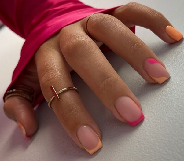 Top Hot Summer 2024 Nails Photo