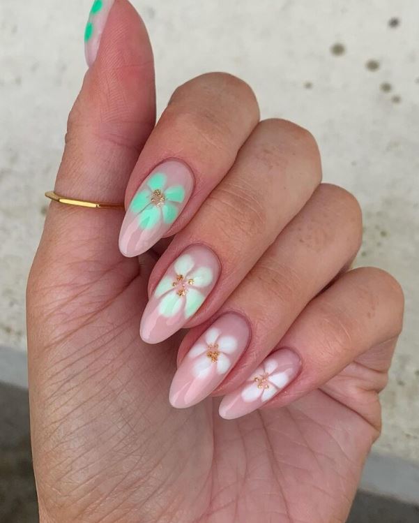 Amazing Almond Nail Designs Ideas