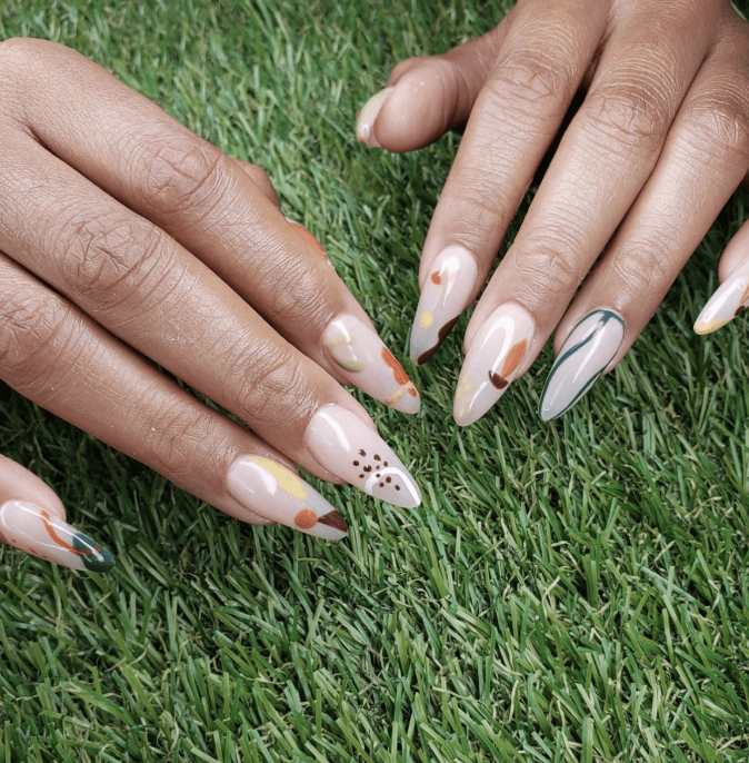 Autumn Colors + Almond Shape Nail Art