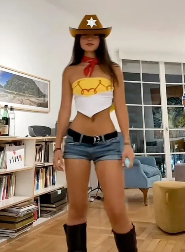 Cowgirl Costume