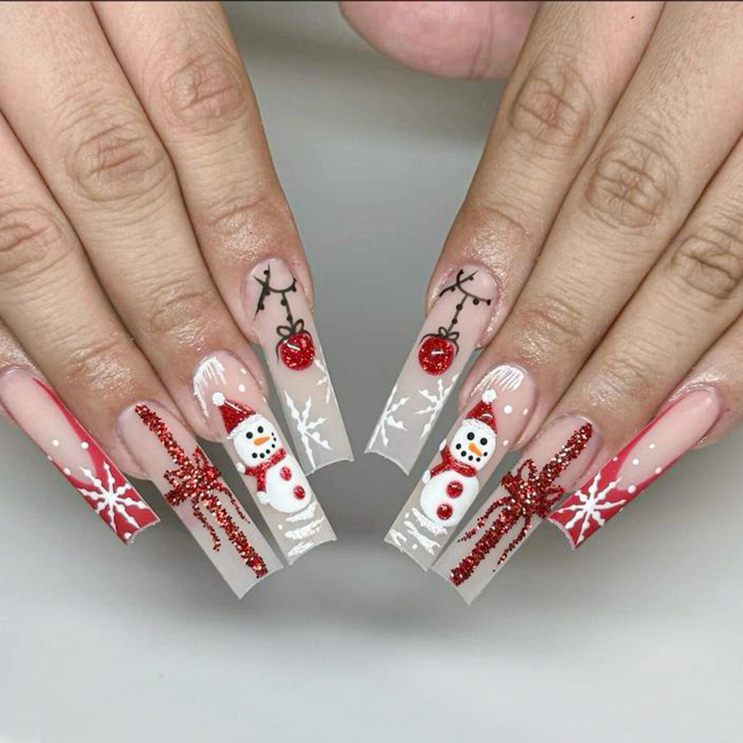 Awesome Holiday Nail Designs Ideas