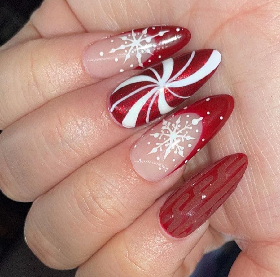 Cute Christmas Nail Designs Gallery