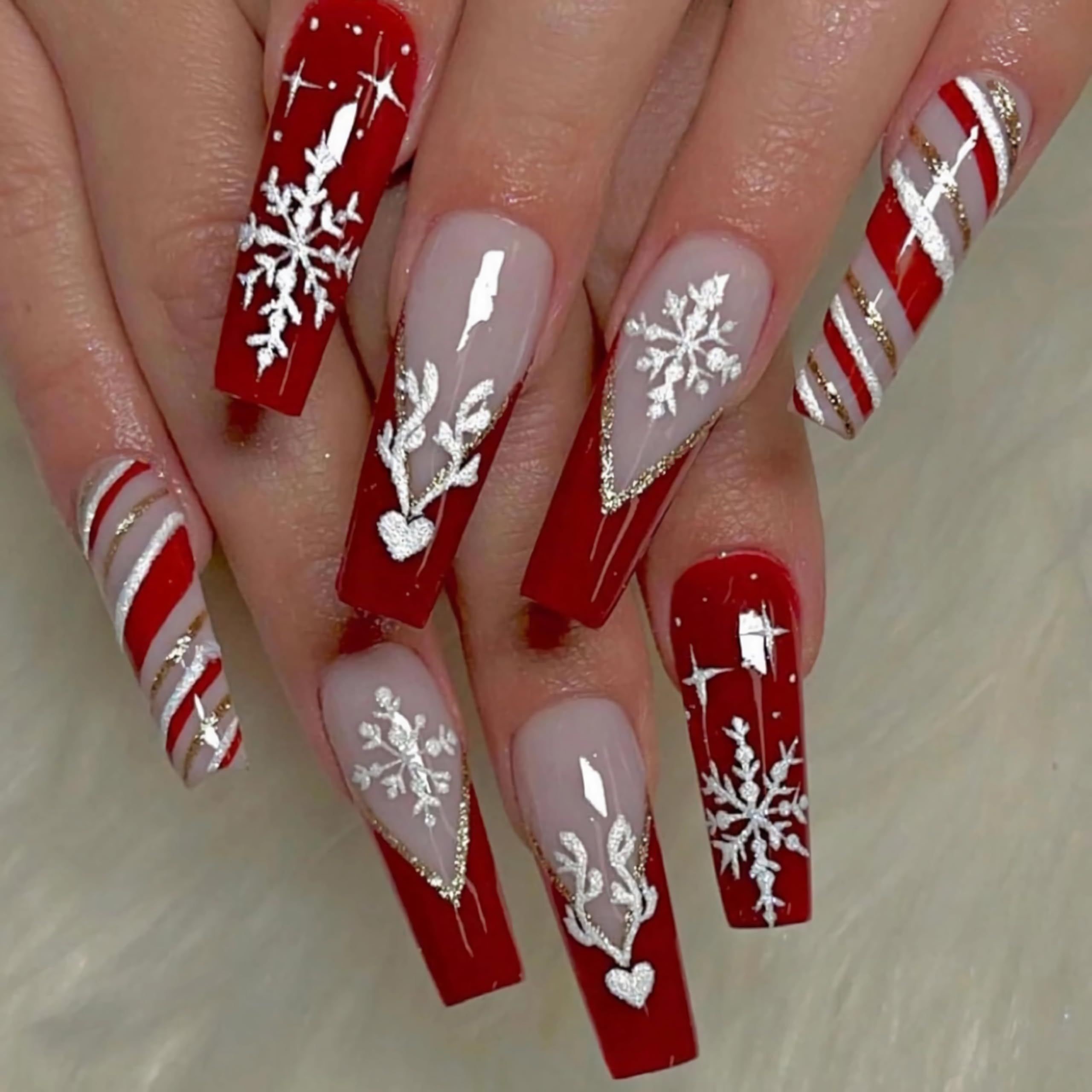 Cute Christmas Nail Designs Ideas