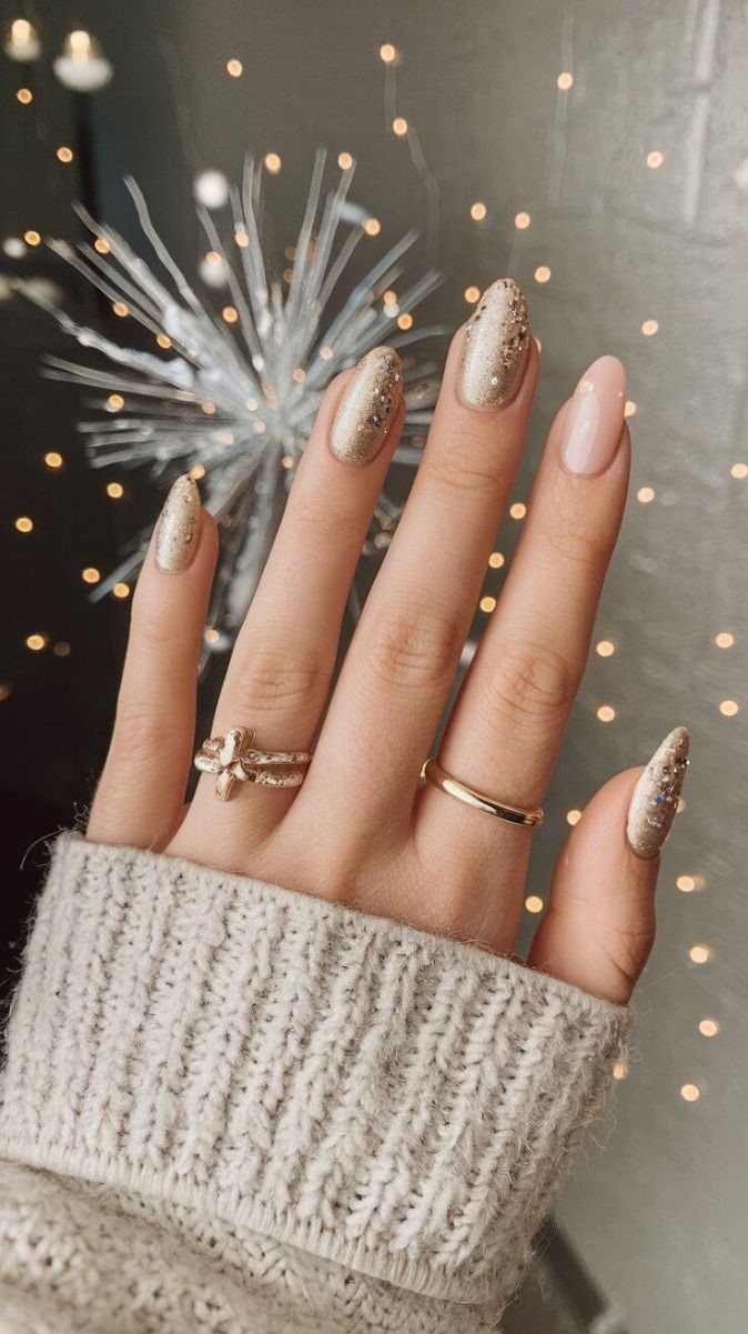 Dreamy New Years Nails Gallery